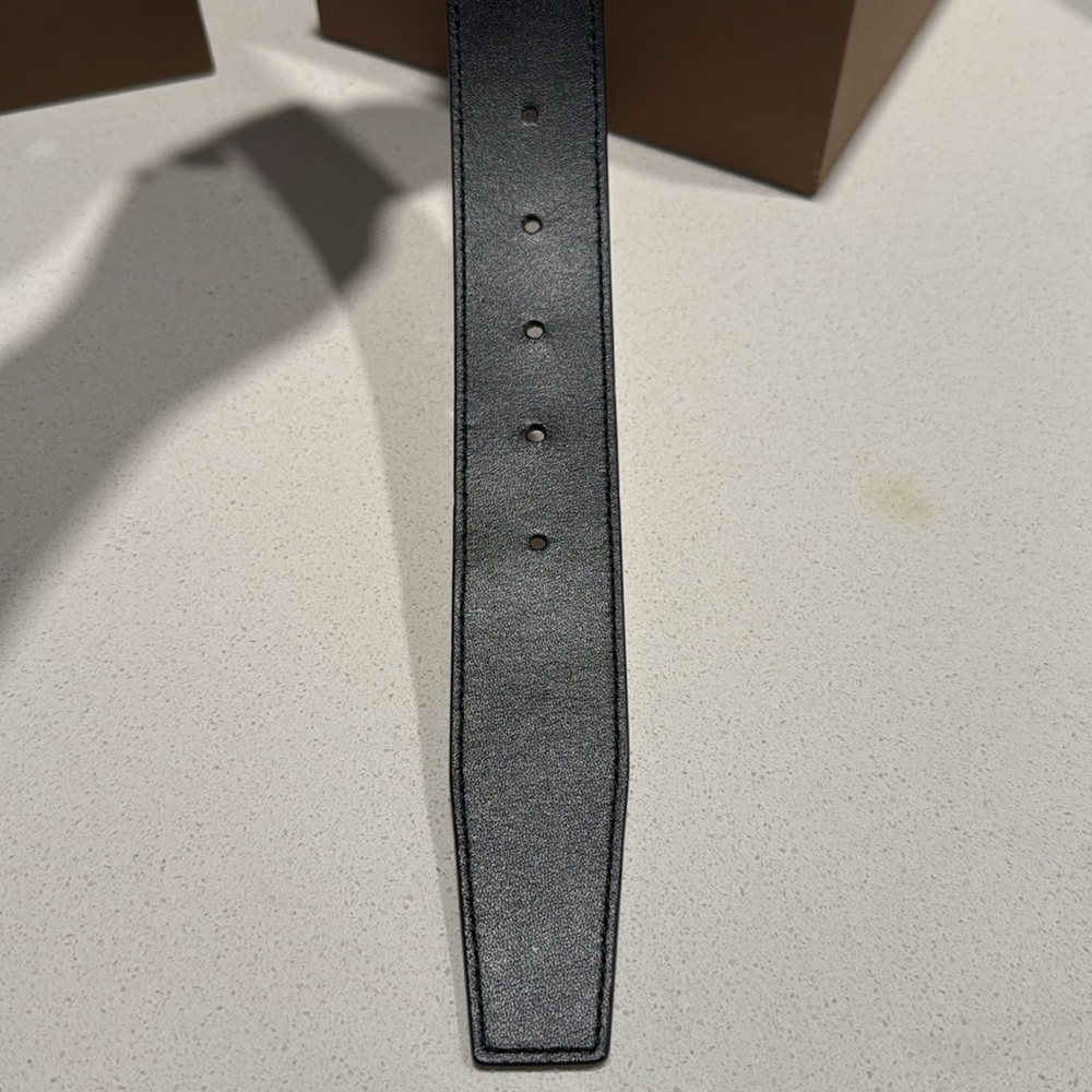 Burberry Men’s Reversible Belt 40/100 - Picture 7 of 9